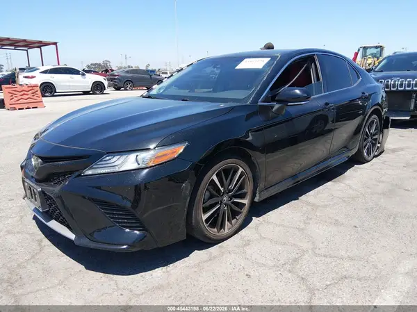 4T1K61AK4LU869772 2020 TOYOTA CAMRY - Image 2