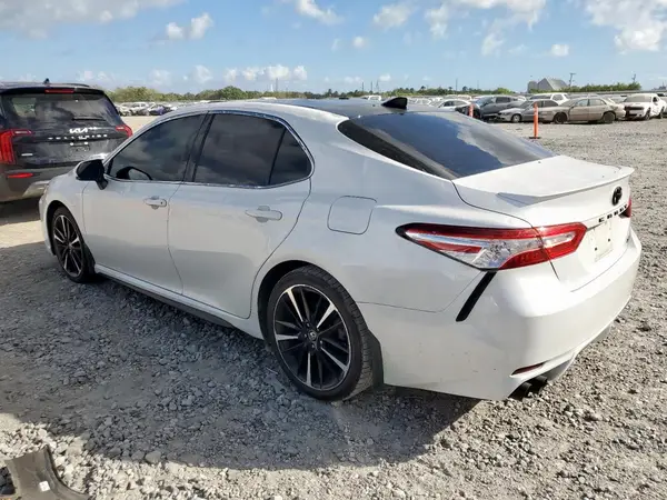 4T1K61AK4LU873059 2020 TOYOTA CAMRY - Image 2