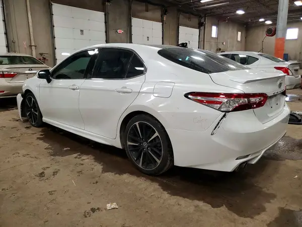 4T1K61AK4LU885468 2020 TOYOTA CAMRY - Image 2
