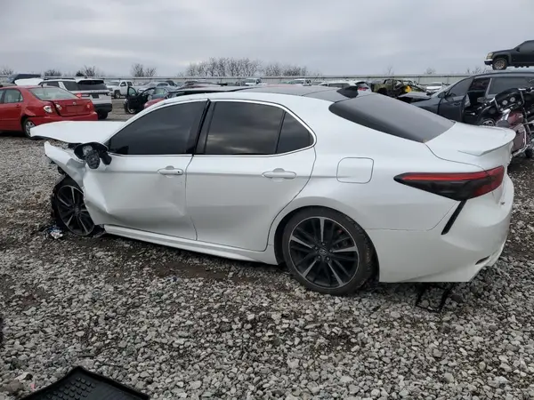 4T1K61AK4LU898303 2020 TOYOTA CAMRY - Image 2