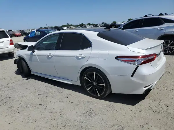 4T1K61AK4LU955261 2020 TOYOTA CAMRY - Image 2