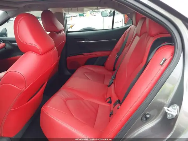 4T1K61AK4MU444845 2021 TOYOTA CAMRY - Image 8