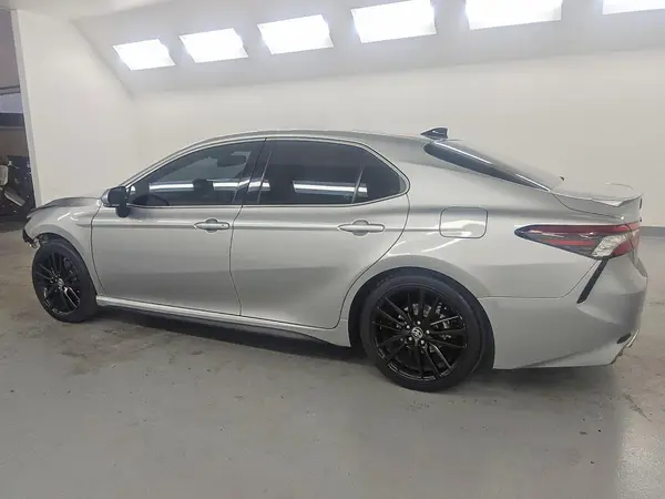 4T1K61AK4MU446434 2021 TOYOTA CAMRY - Image 2