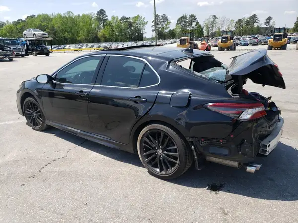 4T1K61AK4MU447762 2021 TOYOTA CAMRY - Image 2