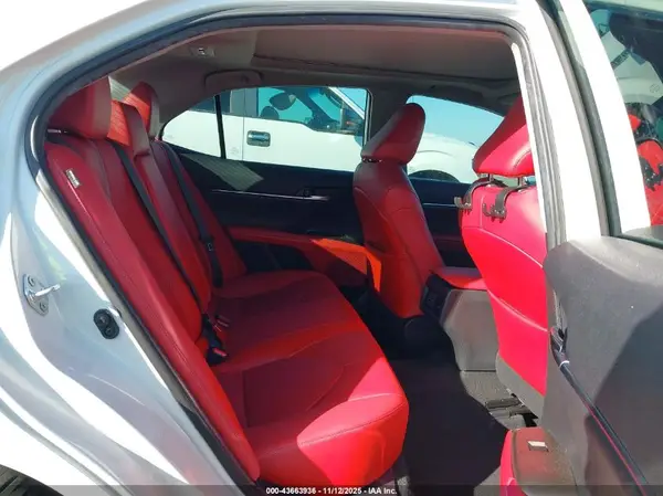 4T1K61AK4MU472239 2021 TOYOTA CAMRY - Image 8