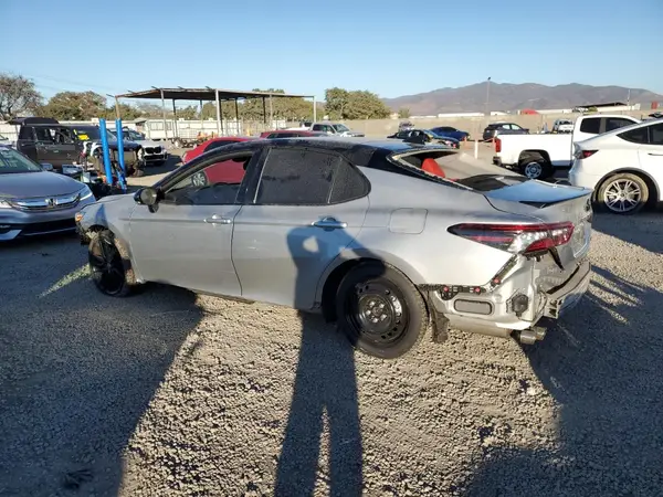 4T1K61AK4MU485914 2021 TOYOTA CAMRY - Image 2