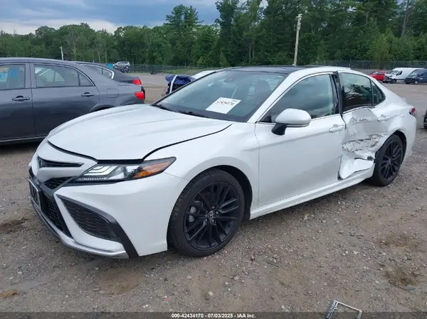 4T1K61AK4MU515848 2021 TOYOTA CAMRY - Image 2