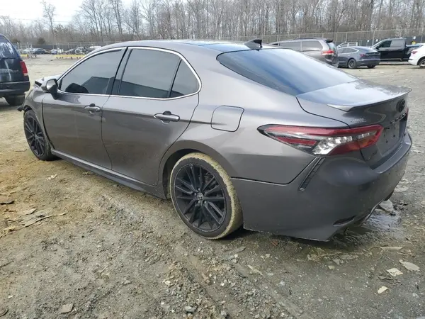 4T1K61AK4MU517423 2021 TOYOTA CAMRY - Image 2