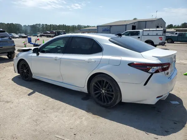 4T1K61AK4MU542029 2021 TOYOTA CAMRY - Image 2