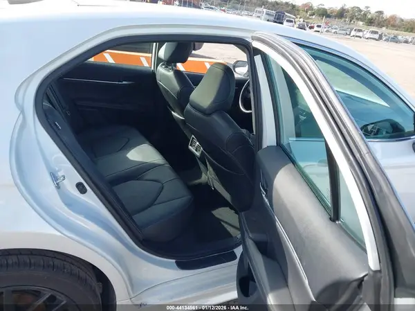 4T1K61AK4MU547229 2021 TOYOTA CAMRY - Image 8