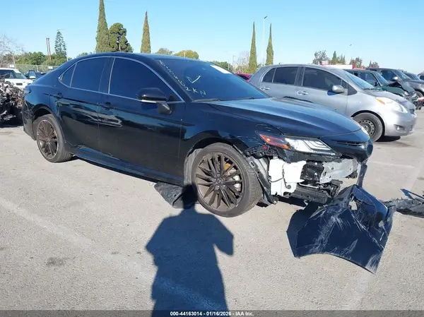 4T1K61AK4MU552852 2021 TOYOTA CAMRY - Image 1