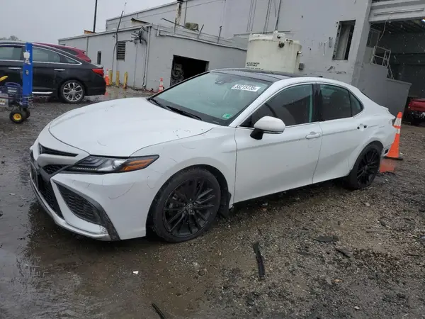 4T1K61AK4MU555671 2021 TOYOTA CAMRY - Image 1