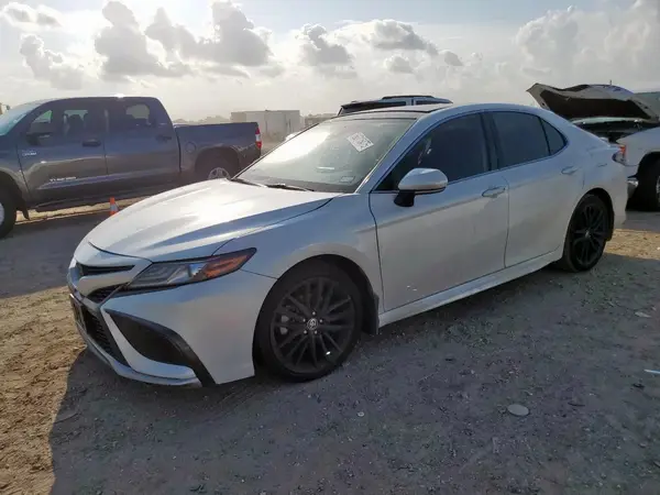 4T1K61AK4MU589660 2021 TOYOTA CAMRY - Image 1