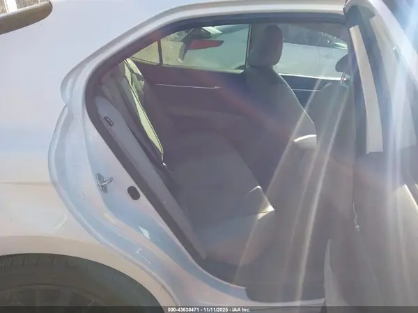4T1K61AK4MU602794 2021 TOYOTA CAMRY - Image 8