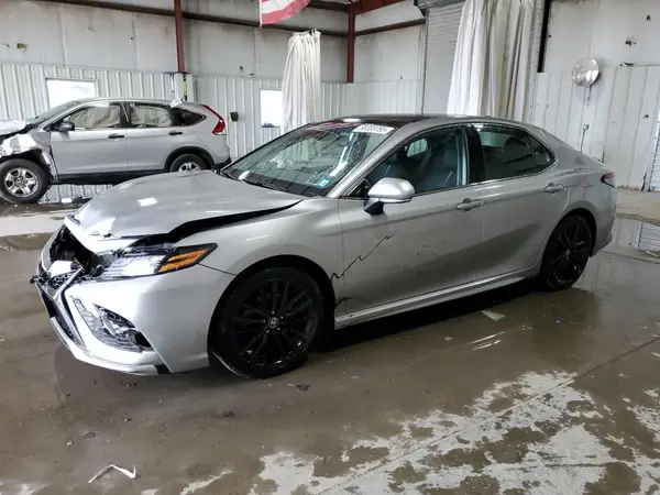 4T1K61AK4MU603766 2021 TOYOTA CAMRY - Image 1