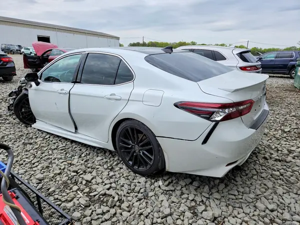 4T1K61AK4MU616131 2021 TOYOTA CAMRY - Image 2