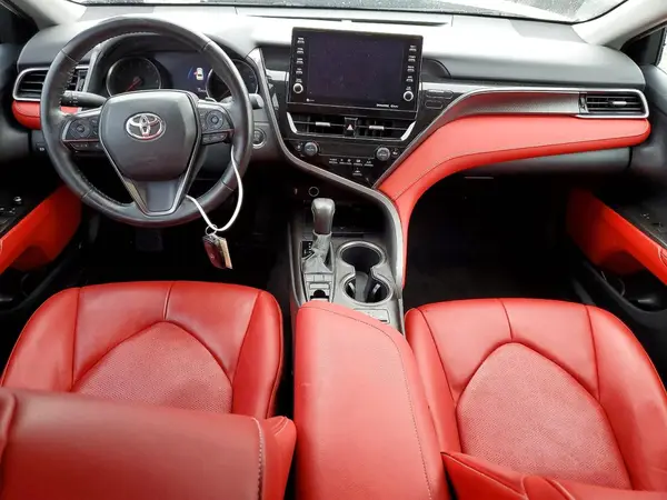 4T1K61AK4NU006831 2022 TOYOTA CAMRY - Image 8