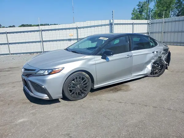 4T1K61AK4NU011110 2022 TOYOTA CAMRY - Image 1