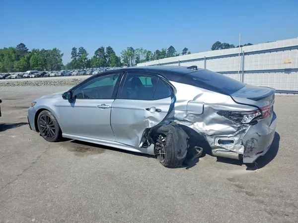 4T1K61AK4NU011110 2022 TOYOTA CAMRY - Image 2