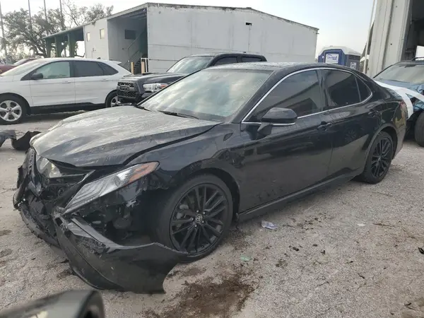 4T1K61AK4NU017943 2022 TOYOTA CAMRY - Image 1