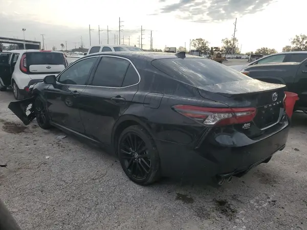 4T1K61AK4NU017943 2022 TOYOTA CAMRY - Image 2