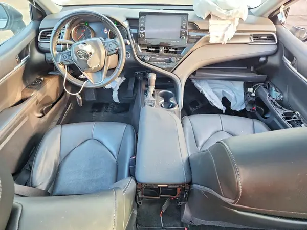 4T1K61AK4NU021085 2022 TOYOTA CAMRY - Image 8