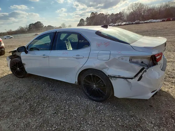 4T1K61AK4NU024276 2022 TOYOTA CAMRY - Image 2