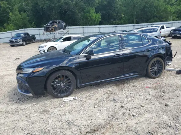 4T1K61AK4NU033835 2022 TOYOTA CAMRY - Image 1