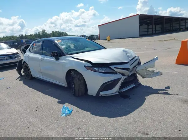 4T1K61AK4NU048190 2022 TOYOTA CAMRY - Image 1