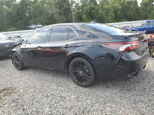 4T1K61AK4NU051462 2022 TOYOTA CAMRY - Image 2