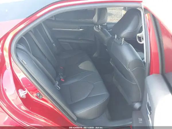 4T1K61AK4NU067094 2022 TOYOTA CAMRY - Image 8