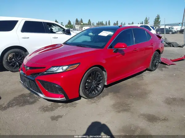 4T1K61AK4NU076118 2022 TOYOTA CAMRY - Image 2