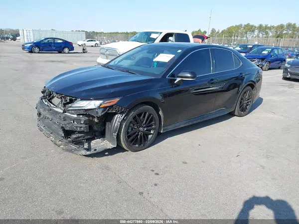 4T1K61AK4NU619838 2022 TOYOTA CAMRY - Image 2