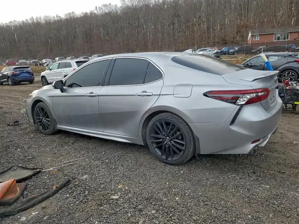 4T1K61AK4NU703271 2022 TOYOTA CAMRY - Image 2