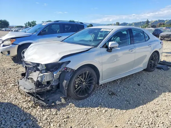 4T1K61AK4PU132898 2023 TOYOTA CAMRY - Image 1
