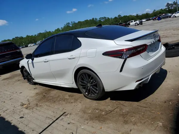 4T1K61AK4RU226654 2024 TOYOTA CAMRY - Image 2
