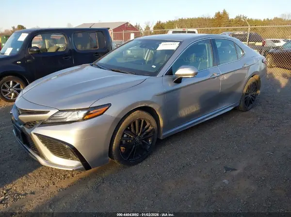4T1K61AK4RU236102 2024 TOYOTA CAMRY - Image 2