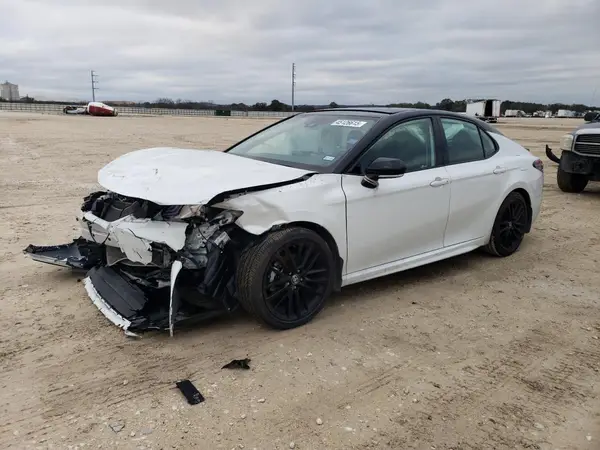 4T1K61AK4RU236777 2024 TOYOTA CAMRY - Image 1