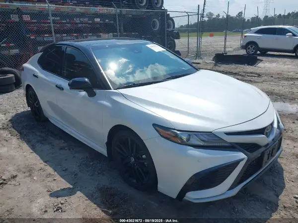 4T1K61AK4RU240831 2024 TOYOTA CAMRY - Image 1