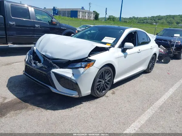 4T1K61AK4RU241767 2024 TOYOTA CAMRY - Image 2