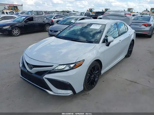 4T1K61AK4RU244832 2024 TOYOTA CAMRY - Image 2