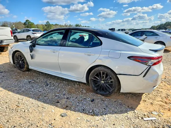 4T1K61AK4RU264112 2024 TOYOTA CAMRY - Image 2
