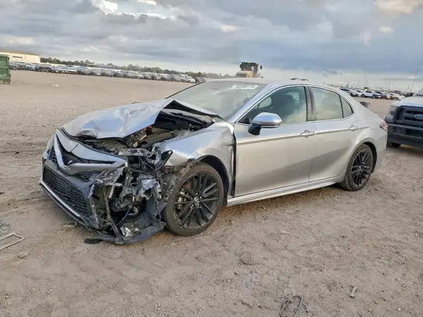 4T1K61AK4RU845173 2024 TOYOTA CAMRY - Image 1
