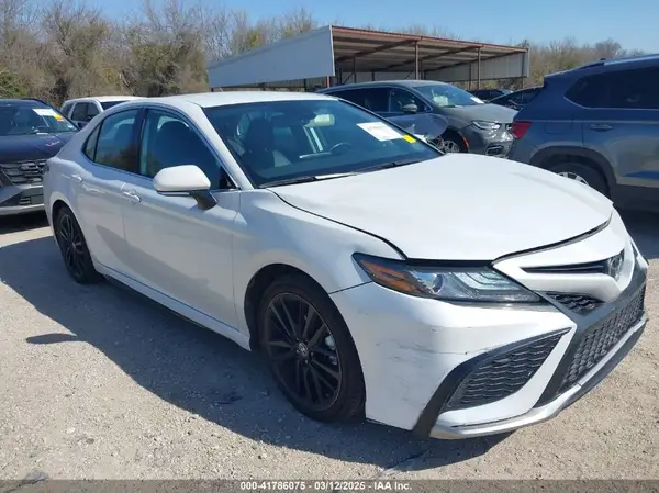 4T1K61AK4RU859722 2024 TOYOTA CAMRY - Image 1
