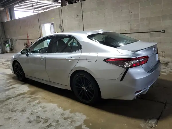 4T1K61AK4RU916825 2024 TOYOTA CAMRY - Image 2