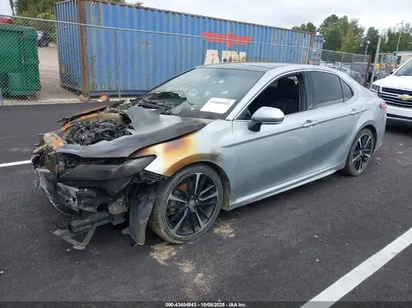4T1K61AK5LU323577 2020 TOYOTA CAMRY - Image 2