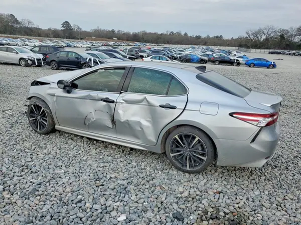 4T1K61AK5LU328987 2020 TOYOTA CAMRY - Image 2