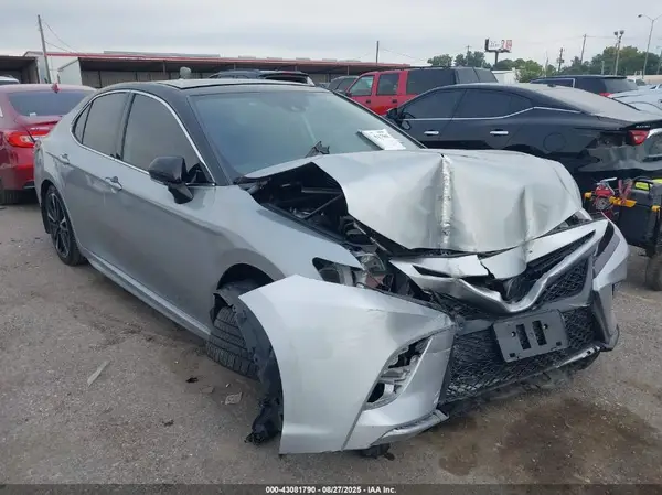 4T1K61AK5LU345563 2020 TOYOTA CAMRY - Image 1