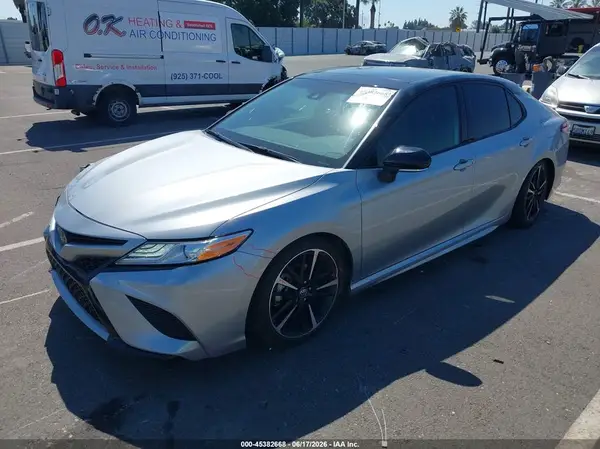 4T1K61AK5LU347281 2020 TOYOTA CAMRY - Image 2