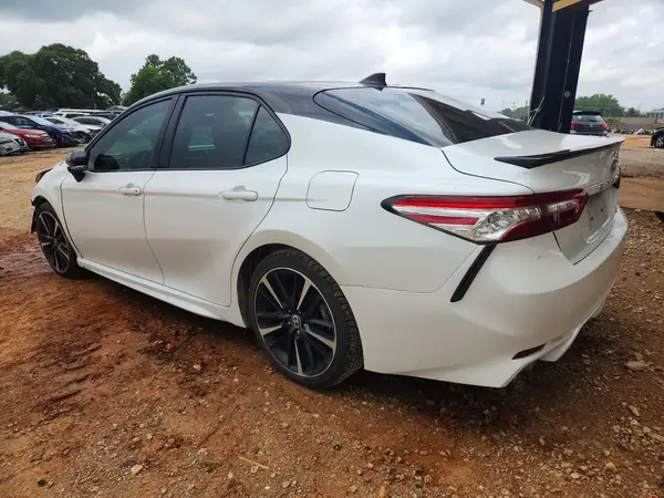 4T1K61AK5LU377011 2020 TOYOTA CAMRY - Image 2